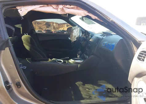 2010 Nissan 370Z z USA, uszkodzony, nr VIN JN1AZ4EH6AM505442